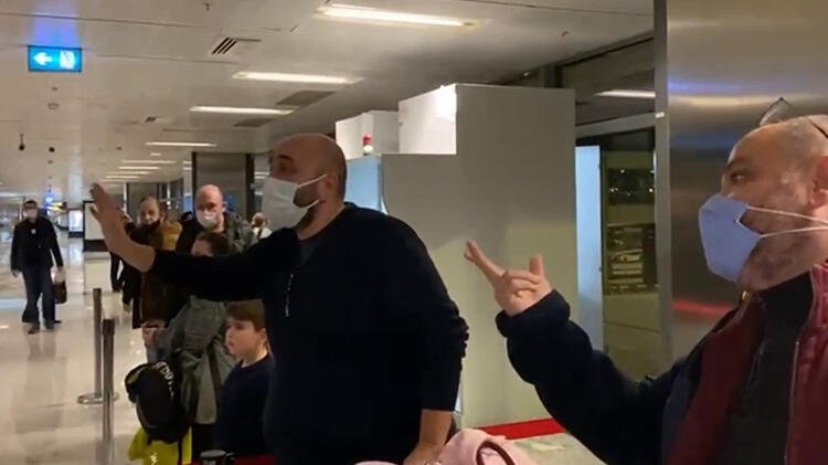 Yerli ve Yabancı Yolcular 250 TL Zorunlu PCR Testine İsyan Etti