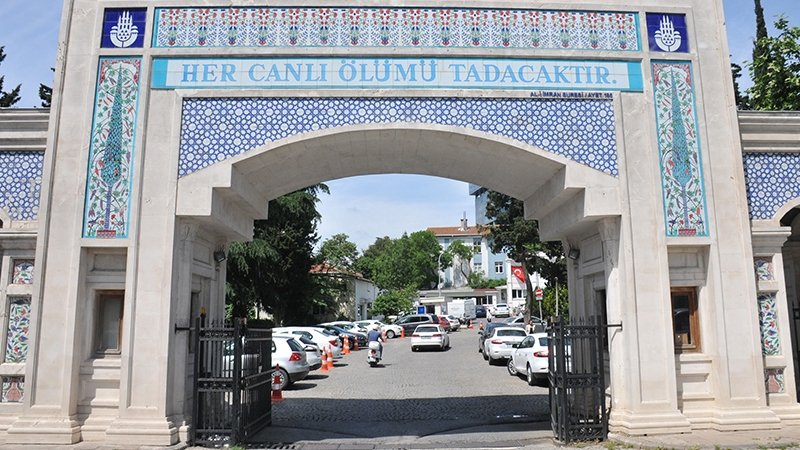 Zincirlikuyu Mezar Karaborsası: Milyon Liralık Mezar Yerleri Satılıyor!