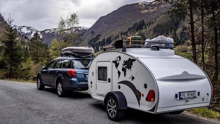 Eğlence ve Zevk İçin Karavanda Kamp Yapmak!