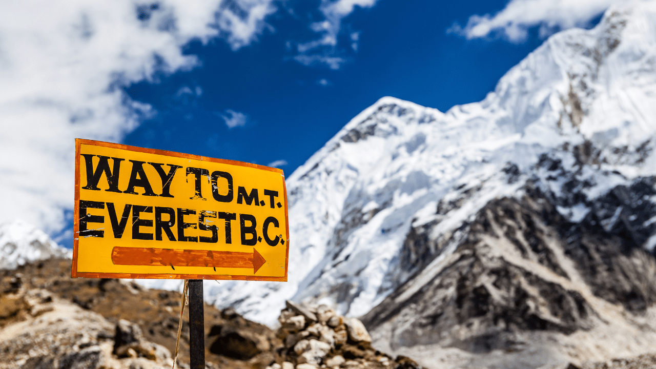 Everest Dağı Nerede? Everest Dağı Yüksekliği Ne Kadar?