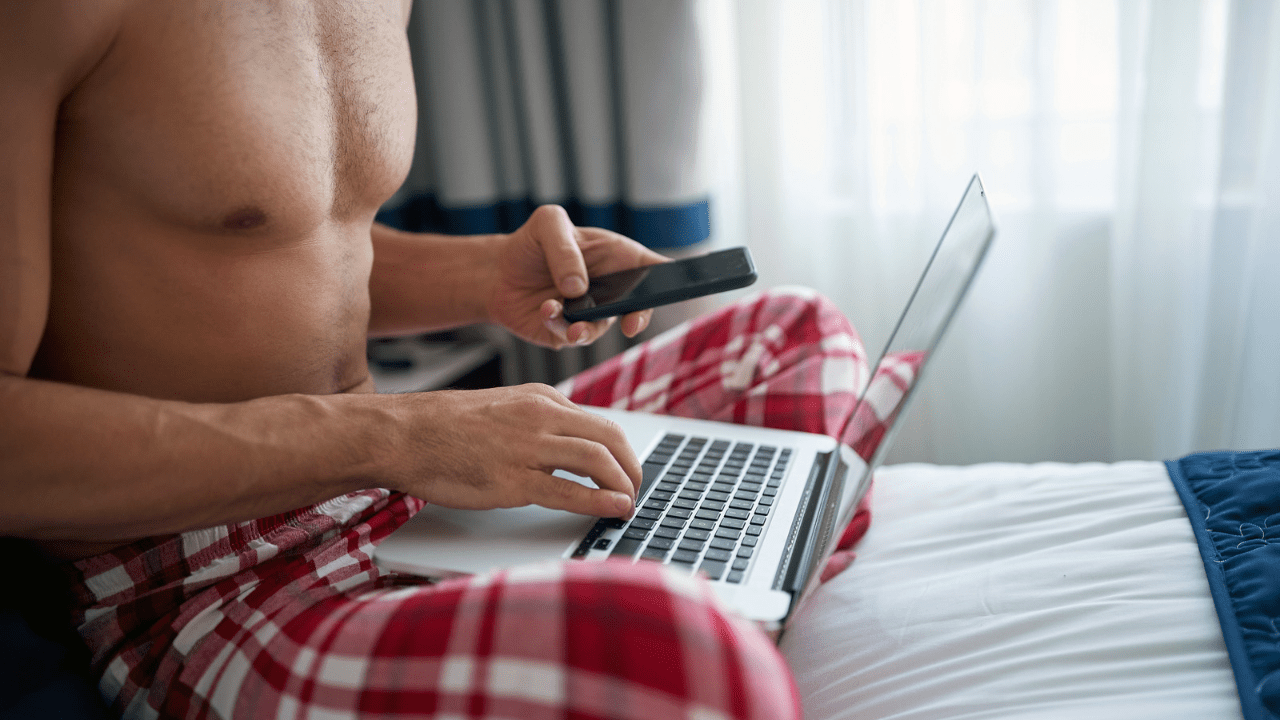 Para Karşılığı Porno