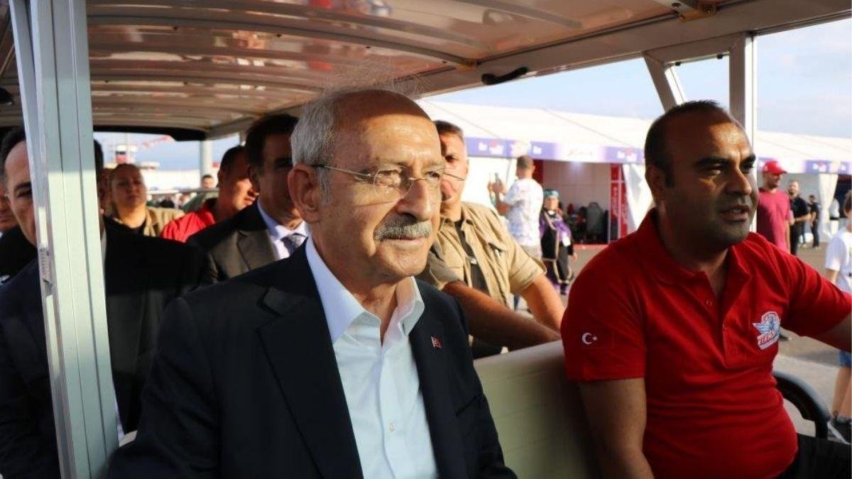 Kılıçdaroğlu’ndan TEKNOFEST’e Destek Ziyareti