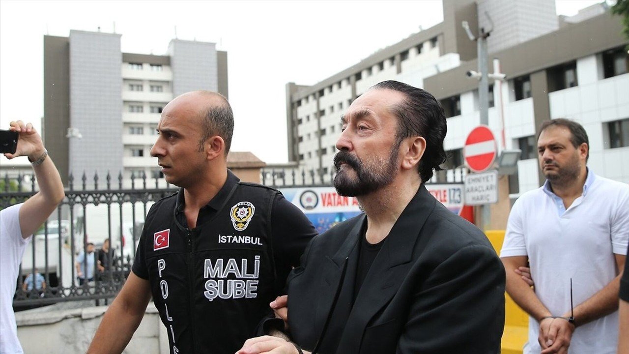 Adnan Oktar’ın ‘İsrail İmamı’ tutuklandı