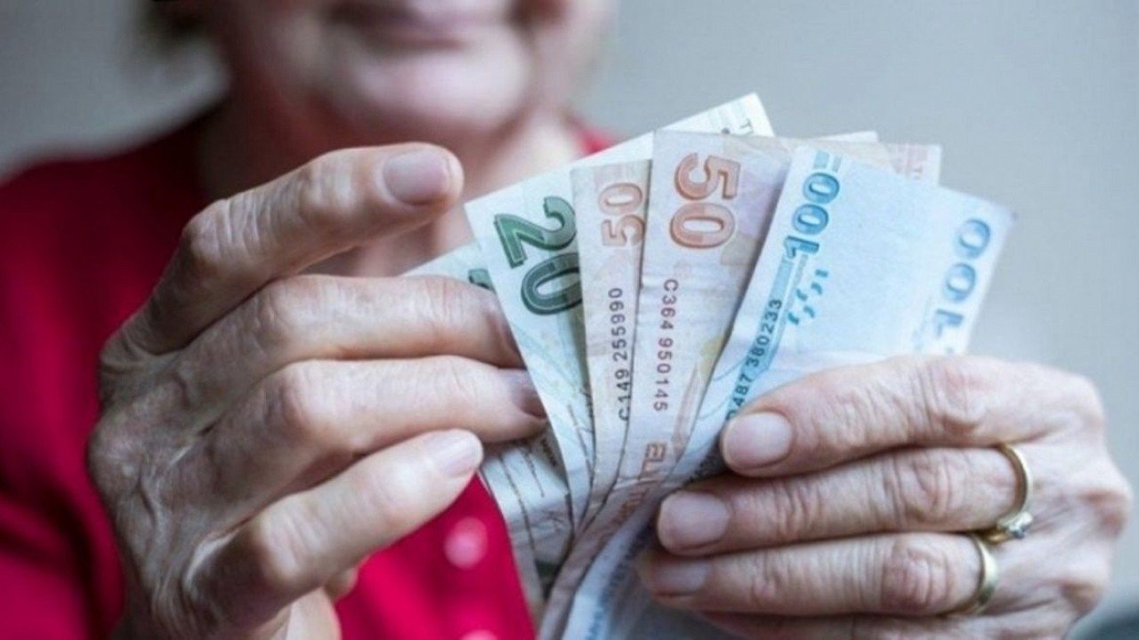 Emekli aylıklarında asgari promosyon tutarı güncellendi