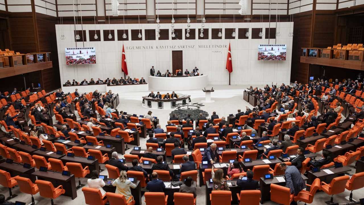 Tütün, tütün mamulleri ve alkol piyasasına ilişkin teklif Komisyon’da kabul edildi