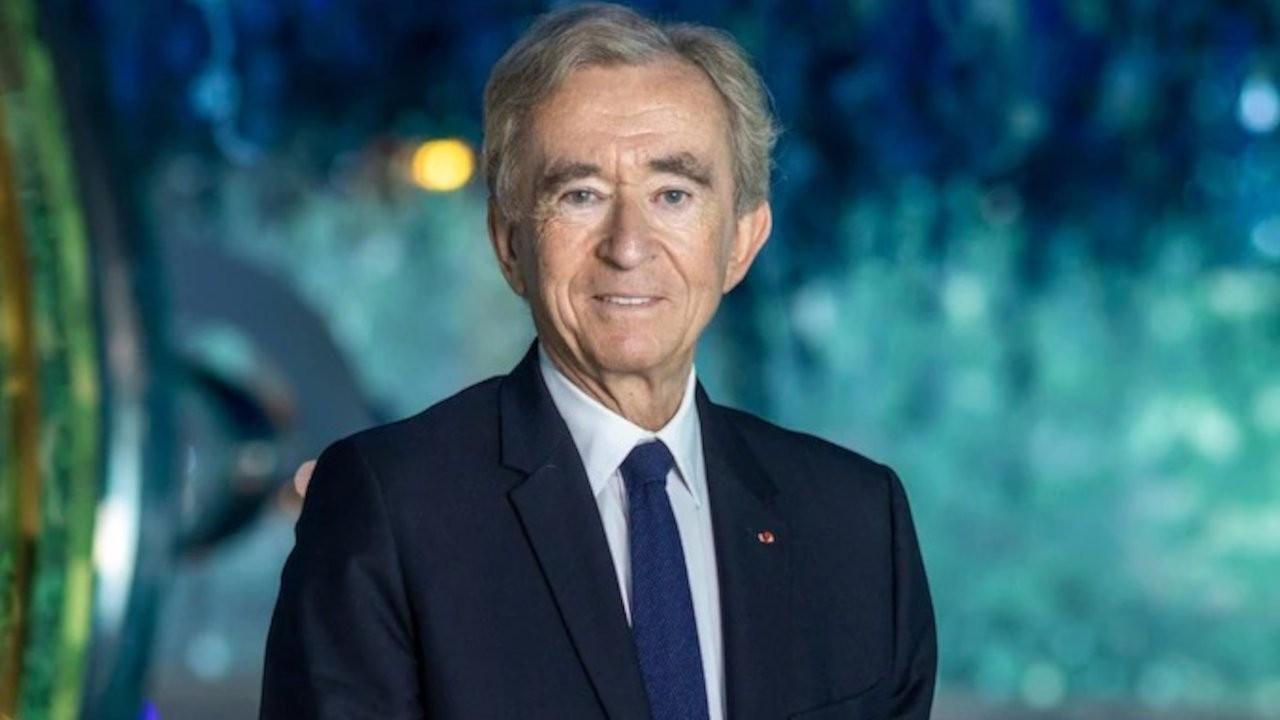 Bernars Arnult Kimdir?