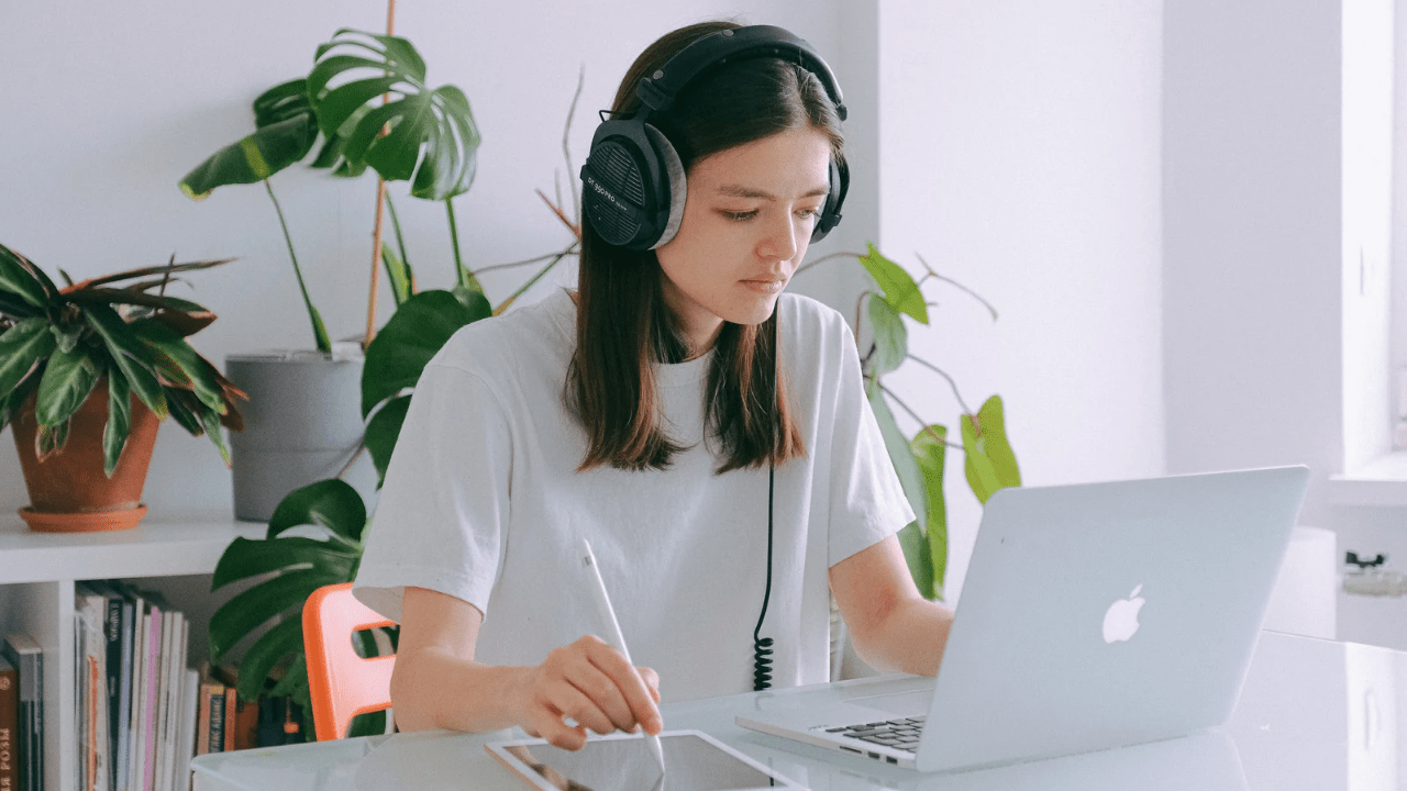 Freelance Çalışma İle Esnek Ekonomi Arasındaki Farklar Nelerdir?
