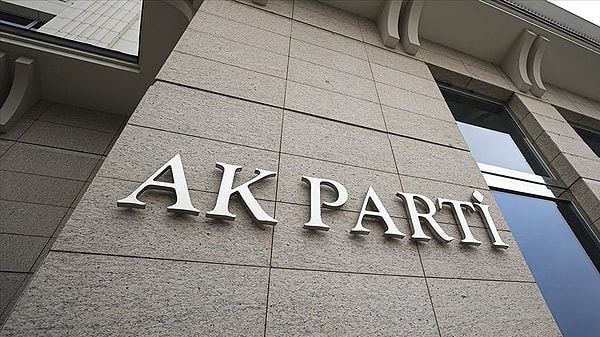 AKP’de Son İki Günde 5 İl Başkanı İstifa