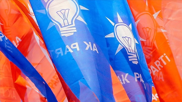 AKP’de Son İki Günde 5 İl Başkanı İstifa