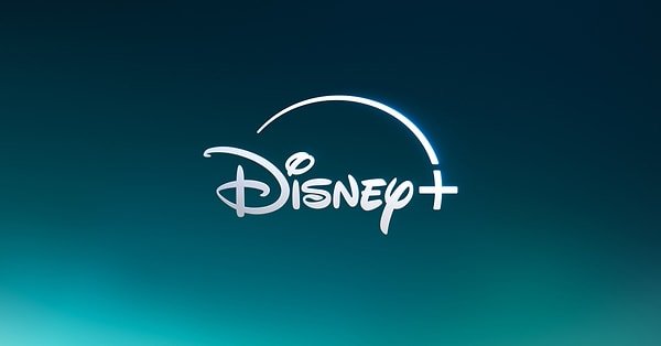 Aslı Enver, İki Yıl Sonra Disney+'ın Ayna Dizisiyle Dönüyor: Yeni Macera Başlıyor