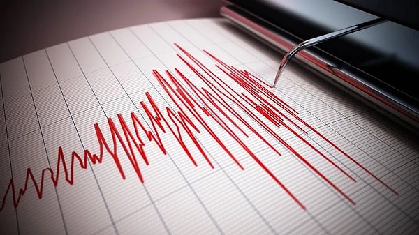 Balıkesir Beşik Gibi! Deprem Anı Güvenlik Kameralarında