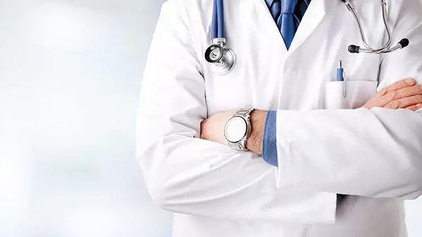 Bıçak Parası Vermeyenleri Taburcu Etmeyen Doktor