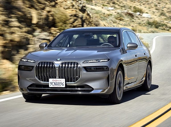 BMW Fiyatları Eylül 2025: 1-5, M, X ve i Serisi Güncel