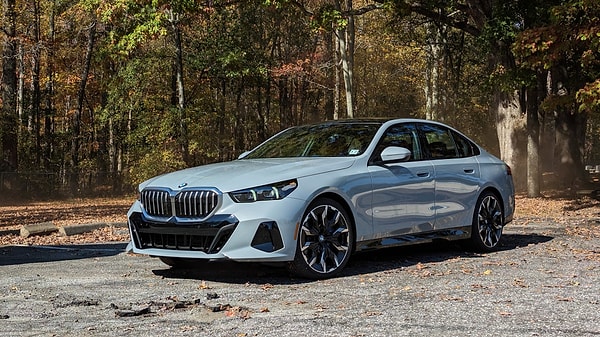 BMW Fiyatları Eylül 2025: 1-5, M, X ve i Serisi Güncel