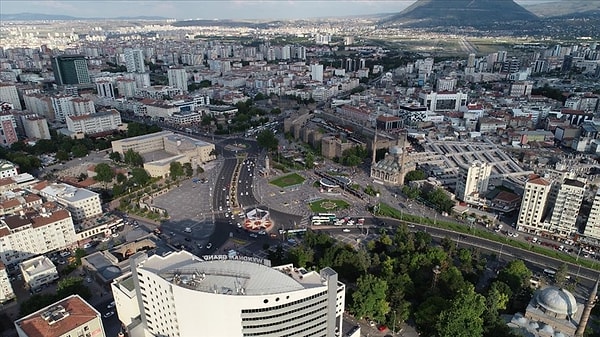 İstanbul'da En Yüksek Kira: Öğrenci Şehirleri Karşılaştırması