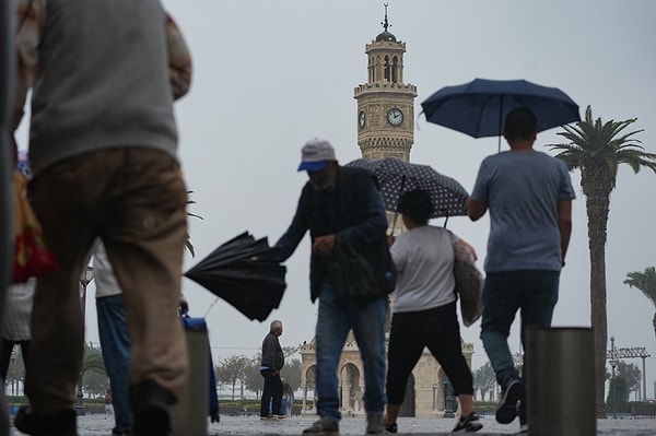 İzmir’de Yağmur: 121 Gün Sonra İlk Yağış