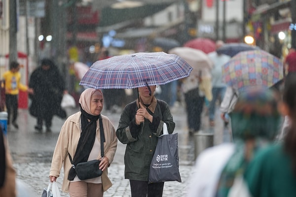 İzmir’de Yağmur: 121 Gün Sonra İlk Yağış