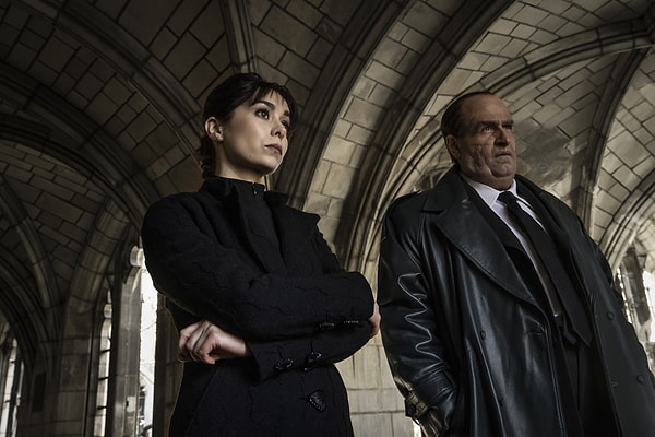Web İçin Benzersiz Başlık: Orijinal ve Sürükleyici Konusuyla Yerinden Kalkmadan İzleyeceğin 15 HBO İmzalı Mini Dizi!