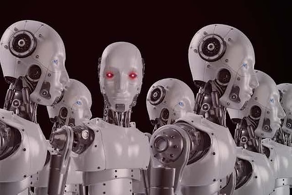 Yapay Zeka Uzmanları Uyarıyor: İnsanlığı Tehdit Eden 'Süper Zeki Robot Ordusu' Yolda mı?