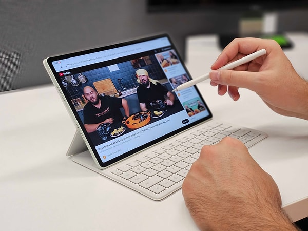 Yaratıcılık ve Üretkenliği Aynı Gövdede Buluşturan Tablet: Huawei MatePad 12 X - İnceleme ve Özellikleri
