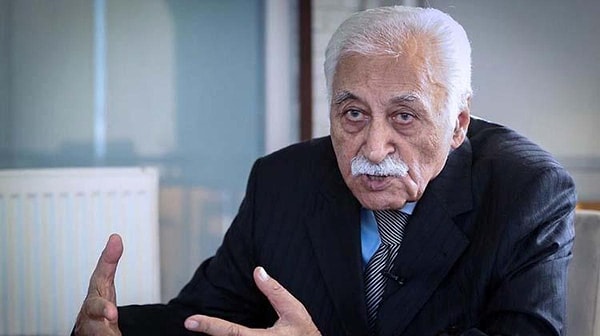 Yavuz Bülent Bâkiler Kimdir? Şair ve Yazarın Hayat Hikayesi ve Vefat Nedeni