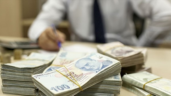 2026 Vergi, IMEI ve Araç Ücretleri: Uzmanın Açıklamaları