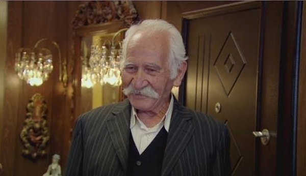 Arif Erkin Güzelbeyoğlu Kimdir? Kaç Yaşında? Hangi Yapımlarda Rol Aldı? — Türkiye'de Tanınan Oyuncu ve Yazar