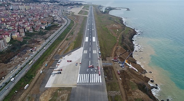 Bakan Uraloğlu: Üçüncü Havalimanı Trabzon'da