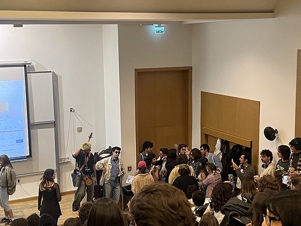 Bilkent’ten Moda Sahiline: Bu Sefer Konum, Biraz Performatif Erkek Yarışması ve Çok Fazla Stil!