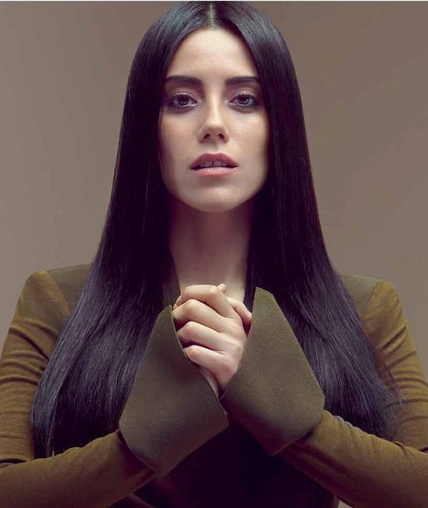 Cansu Dere, Dünyaca Ünlü Oyuncuyla Yeni Film Projesinde Buluşuyor: Şimdi İzlemeye Değer!