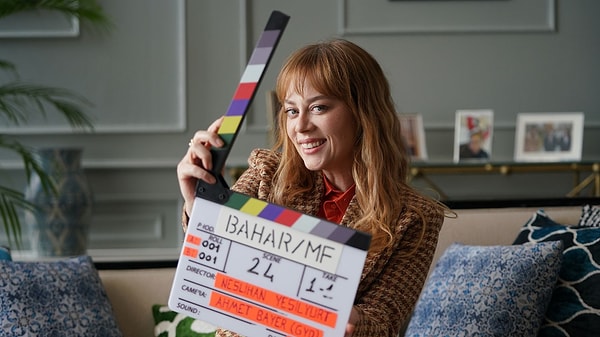 Demet Evgar Kimdir? Neden Gözaltında