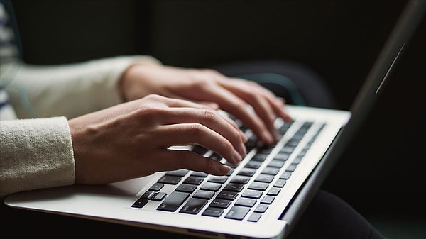 Dünya Genelinde İnternet Kesintisi: Platformlar Çöktü, Uygulamalara Erişilemeyen Dünya: Yeni Bir Dijital Dengesizliğe Doğru