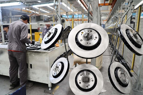 Dünyanın Önde Gelen Otomotiv Devi İflas: 24 Şirket Sahip