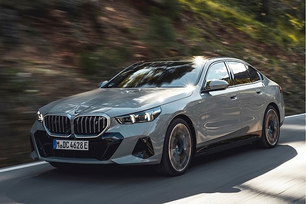 Ekim 2025 BMW Fiyatları: 1-5, M, X ve i Serisi Güncel Listesi