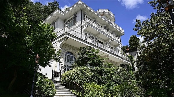 İstanbul Bebek’teki Beyaz Köşk, TMSF’e Devredildi: 4. İhalede Satıldı