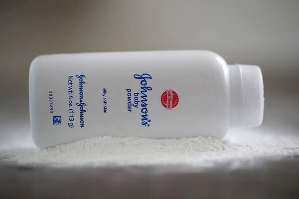 Johnson & Johnson’a Kanserojen Madde İddiası: Dünyanın Önde Gelen Bebek Bakım Markalarından Biri