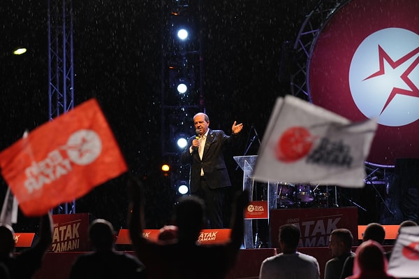 Kuzey Kıbrıs’ta Sandık Kapandı: Yeni Cumhurbaşkanı Tufan Erhürman