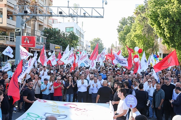 Kuzey Kıbrıs’ta Sandık Kapandı: Yeni Cumhurbaşkanı Tufan Erhürman