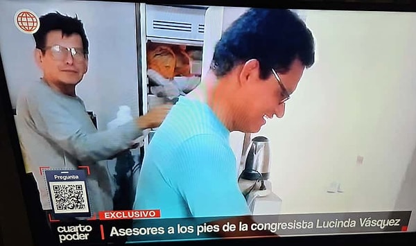 Peru Meclisi’nde Çirkin Olay: Milletvekili Yardımcısının Ayak Tırnaklarını Kesmesini Gündeme Getirdi