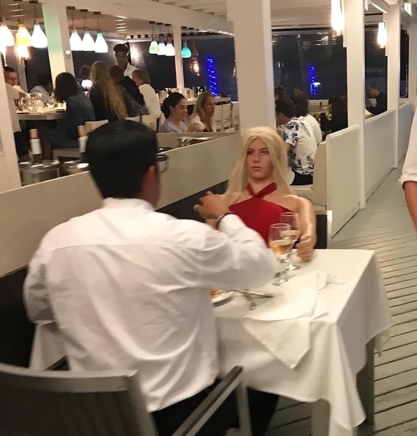 Saatlerce Baksanız Da Anlam Veremeyeceğiniz, İnsanları Gülümseten Bambaşka Fotoğraflar: Gösterişsiz Şaşkınlıklar