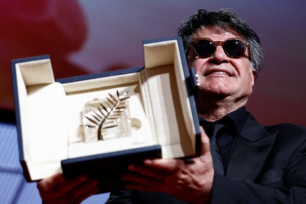 Scorsese’yi Penahi’ye Sarılarak Destek Olan İran Sinemasındaki Baskıya Karşı Açık Çağrı