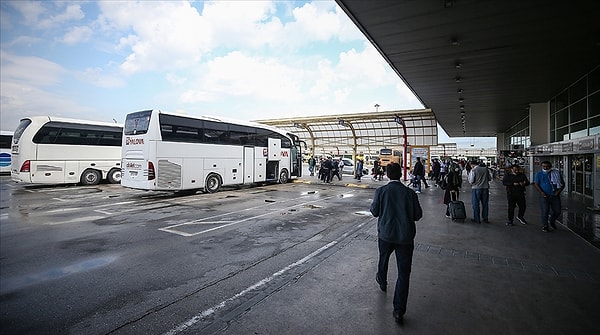 Şehirlerarası Otobüsler: Bazı Kentlerde Duraklar Kalkıyor