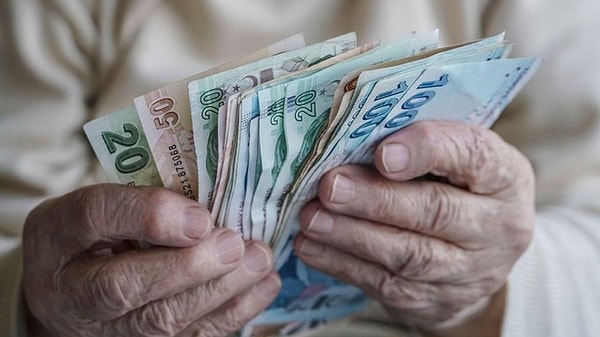 SGK Uzmanı: 1 Milyon Emeklinin Maaşından Yüzde 25 Kesinti Olası