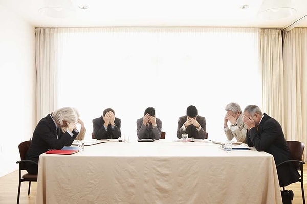 Şirketler Kemerleri Sıkıyor: ABD’de Personel İndirimi