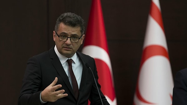 Tufan Erhürman Kimdir, Nereli? KKTC Yeni Cumhurbaşkanı Tufan Erhürman'ın Siyasi Hayatı
