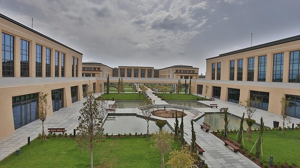 Tufan Erhürman Sarayı Halk İçin Açıkladı
