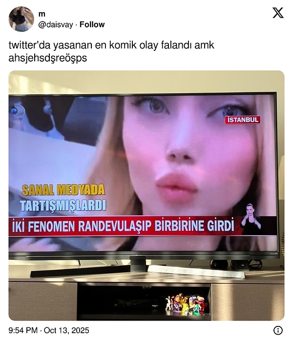 Unutulan Dakikaları Hatırlatan, Twitter Tarihinin En Tuhaf Olaylarını Şen Şakrak Anlatan Bir Nostalji Turuna Hazır Ol!