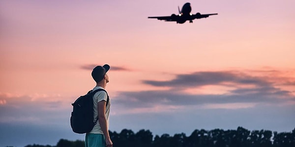 Yapay Zekaya Sordu: İnsanlar Temel İhtiyaçlar İçin Parayı Neden Harcar?