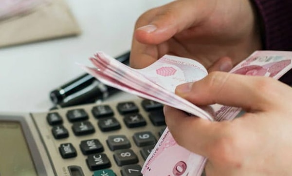 Z Kuşağı İçin Erken Emeklilik ve Kadınlara Zorunlu Askerlik Talepleri Meclise Geldi