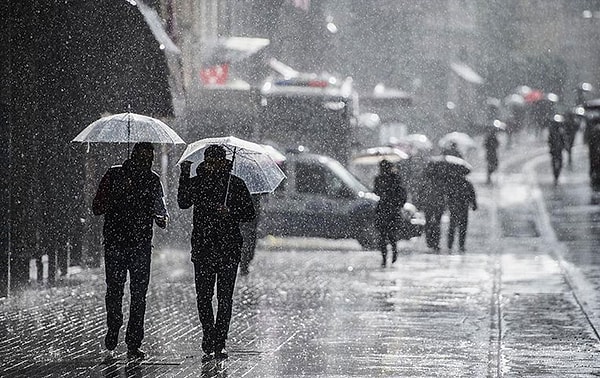 23 Kasım Pazar Hava Durumu: Batıda Yağışlar Geri Geliyor